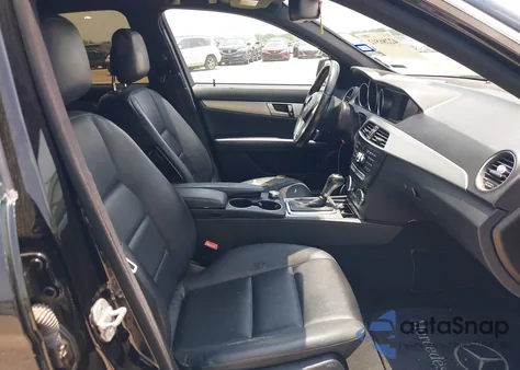 2013 Mercedes-Benz C 250 Luxury/Sport from USA, damaged, VIN WDDGF4HB0DR296803